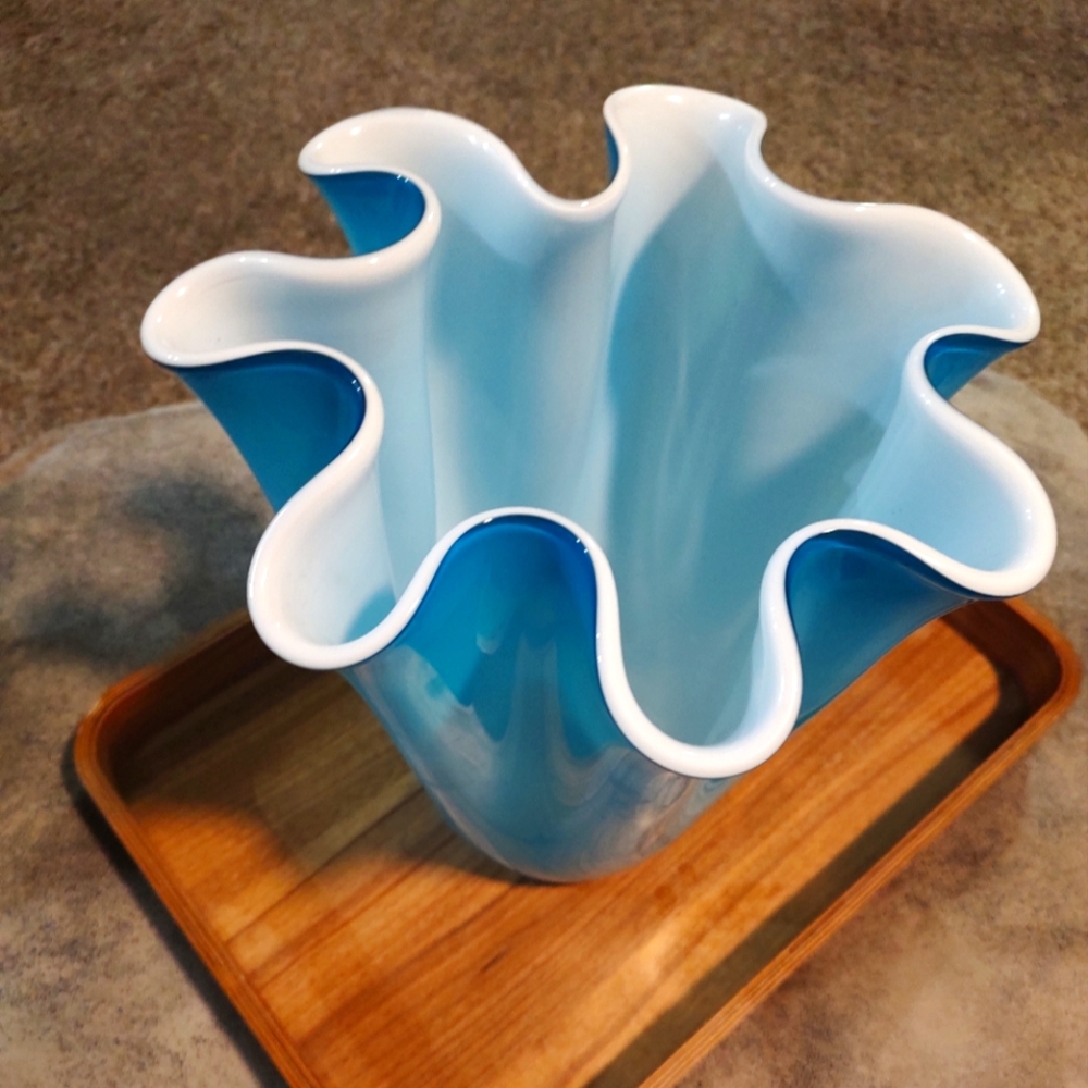 Large Beautiful Vintage MCM Turquoise unique blown glass Murano cased vase RARE - Picture 2 of 11